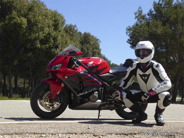 JH in new kit, April 2015