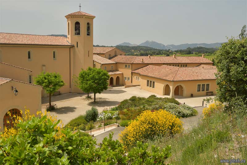 Gardens of the Abbaye Sainte-Madeleine - Le Barroux