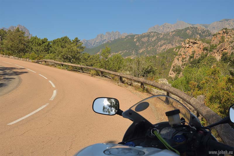 road to Col de Bavella