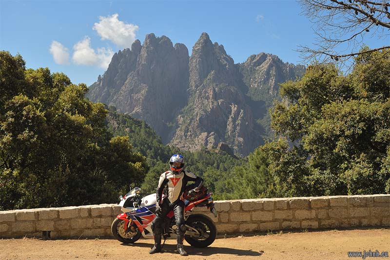 road to Col de Bavella