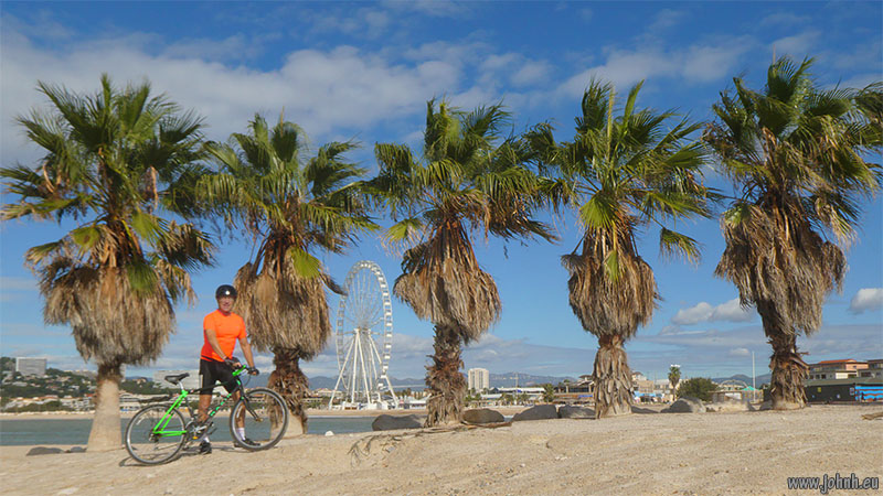 Marin MTB at Marseille Borély Beach 